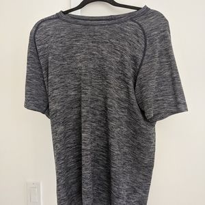 Lululemon Vent Tech Short sleeve shirt